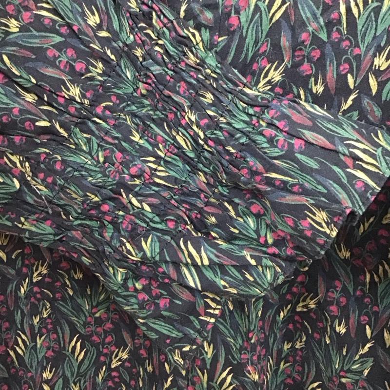 ザラ ZARA カットソー 長袖 2070/001/800 balloons puffy sleeves high neck top M 総柄 マルチカラー / マルチカラー / レディース USED 古着 中古 10131851