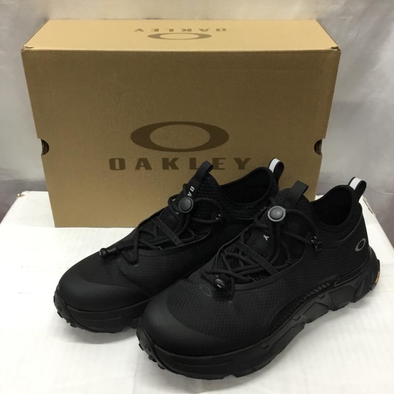 オークリー OAKLEY スニーカー スニーカー FOF100349 LIGHT SHIELD 28cm 箱有 アウトドアシューズ 28.0cm ロゴ、文字 黒 / ブラック / メンズ USED 古着 中古 10120733