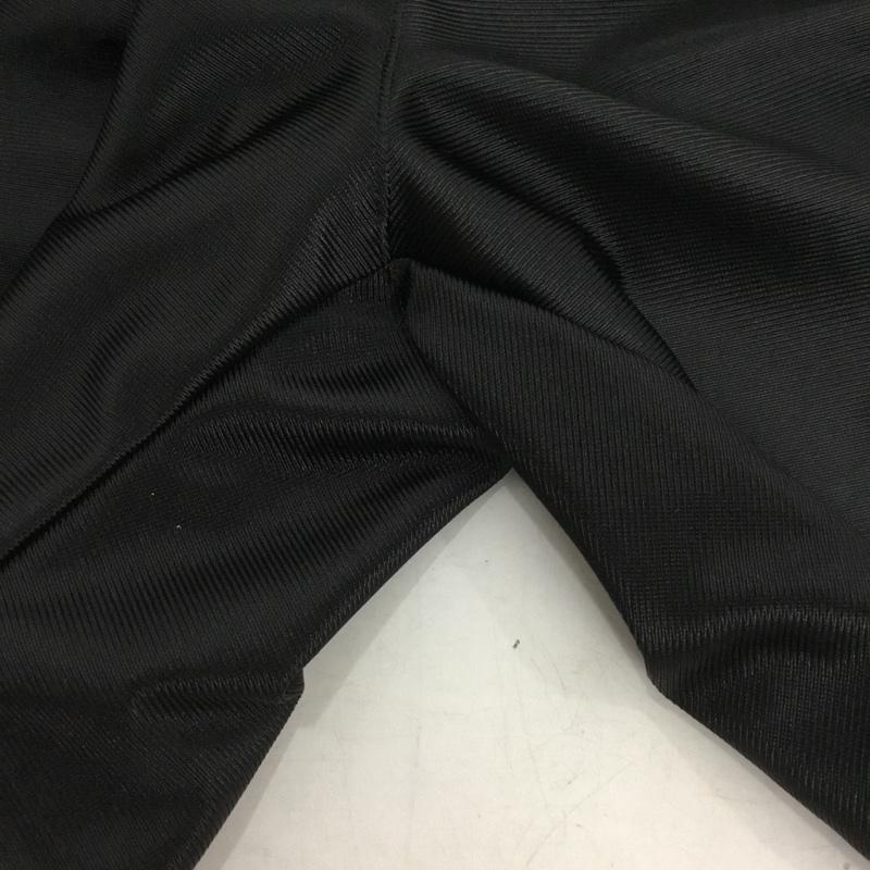 バタフライ BUTTERFLY パンツ ショートパンツ 51770-278 Voパンツ 卓球ウェア スポーツウェア タグ付き L ワンポイント 黒 / ブラック / X 銀 / シルバー / メンズ USED 古着 中古 10135695