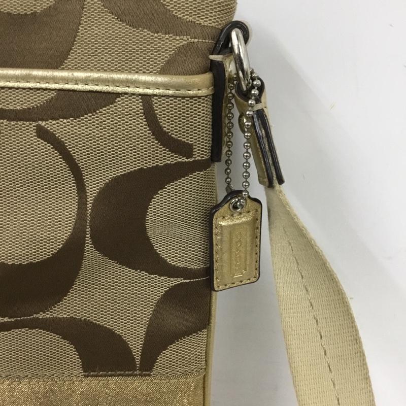 コーチ COACH ショルダーバッグ ショルダーバッグ 総柄 ベージュ / ベージュ / X 金 / ゴールド / レディース USED 古着 中古 10131240
