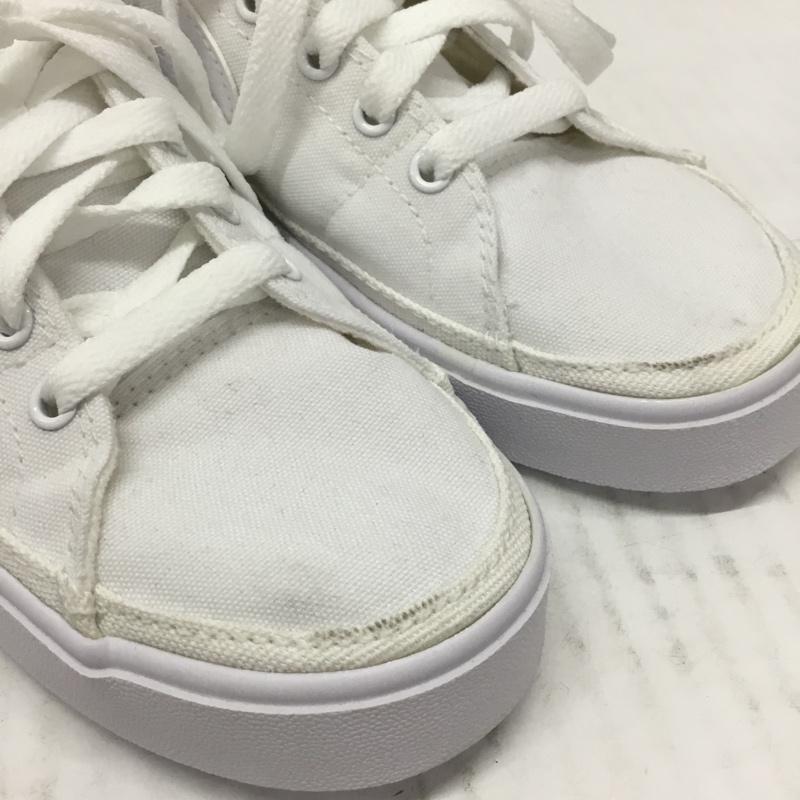 ナイキ NIKE スニーカー スニーカー CZ0294-100 レガシー キャンバス 23.5cm 23.5cm ロゴ、文字 白 / ホワイト / レディース USED 古着 中古 10107570