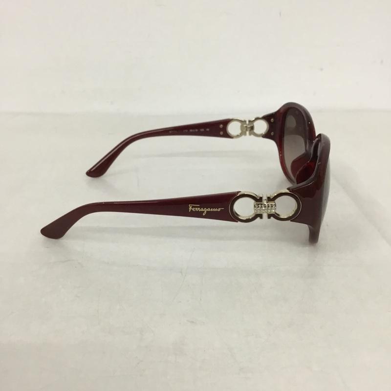 サルヴァトーレフェラガモ Salvatore Ferragamo めがね・サングラス サングラス ロゴ、文字 えんじ / ワインレッド / レディース USED 古着 中古 10131713