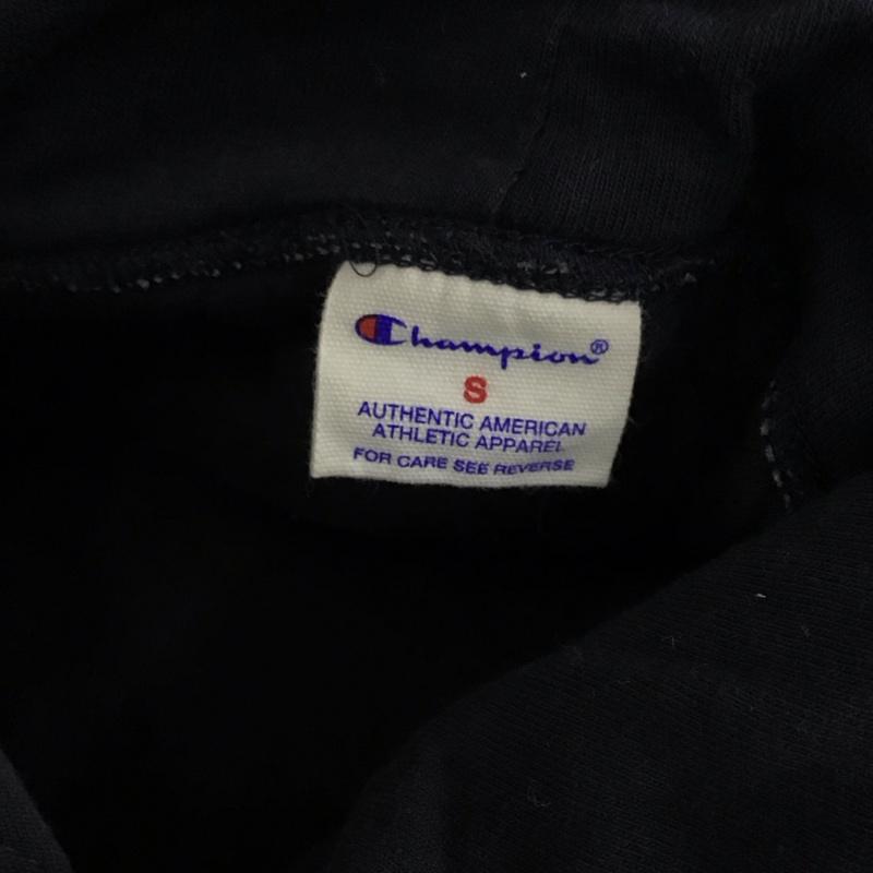 チャンピオン Champion パーカー 長袖 長袖パーカー フード付きパーカー プリントスウェット キルティング S ロゴ、文字 紺 / ネイビー / レディース USED 古着 中古 10117828