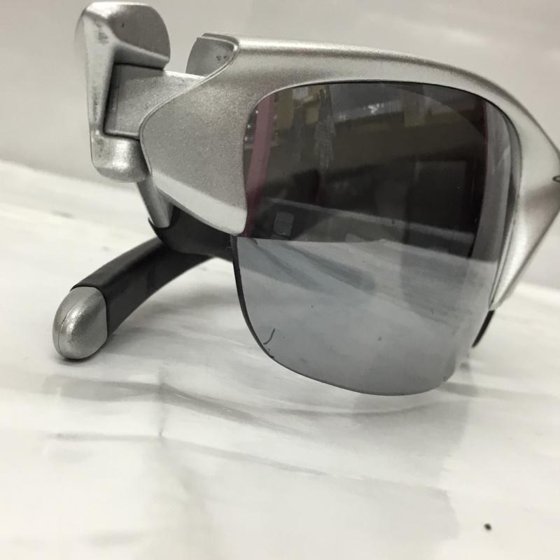 オークリー OAKLEY めがね・サングラス サングラス OO9153-02 スポーツサングラス HALF JACKET2.0 ロゴ、文字 銀 / シルバー / X 黒 / ブラック / メンズ USED 古着 中古 10108219