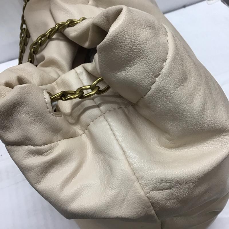 ザラ ZARA トートバッグ トートバッグ 6033 210 850 チェーン フェイクレザー 無地 アイボリー / アイボリー / レディース USED 古着 中古 10118144
