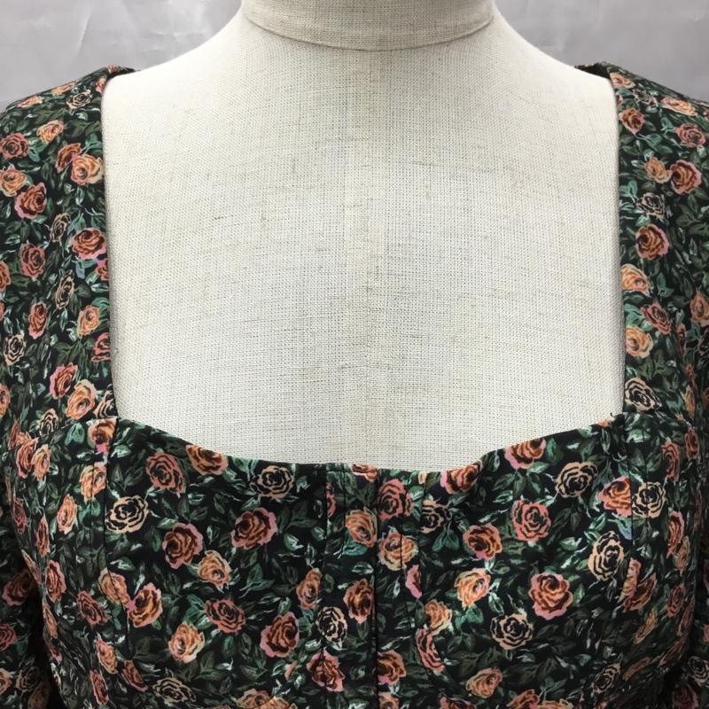 ザラ ZARA カットソー 長袖 8510 756 800 ショート丈 スクエアネック フロントホック M 花柄 マルチカラー / マルチカラー /  レディース USED 古着 中古 10107453