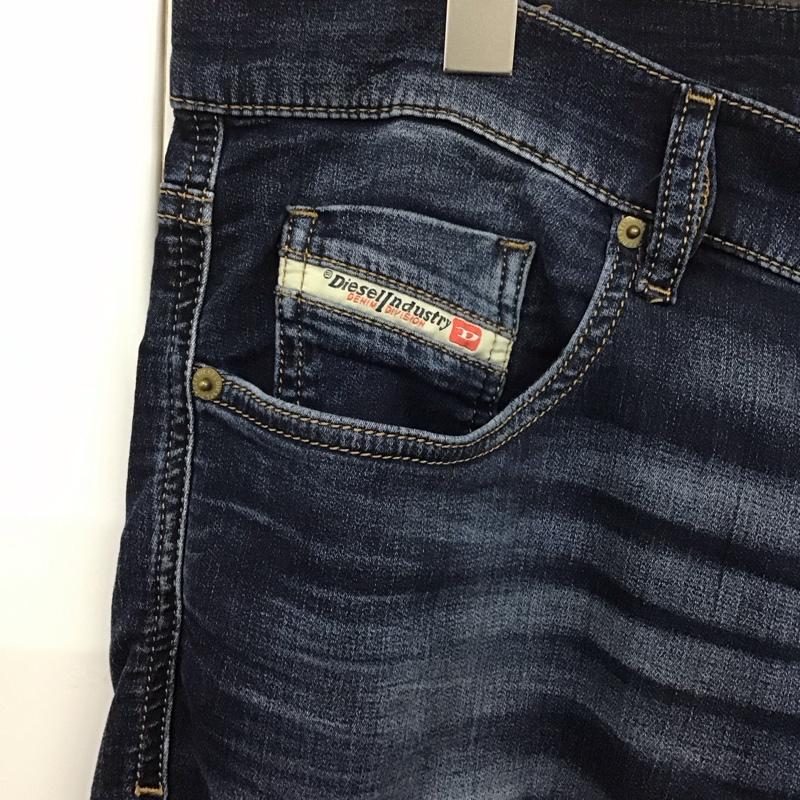 ディーゼル DIESEL パンツ デニム、ジーンズ 34インチ 無地 インディゴ / インディゴ / メンズ USED 古着 中古 10138222