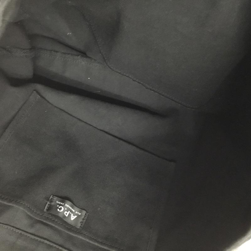 アーペーセー A.P.C. トートバッグ トートバッグ ロゴ、文字 黒 / ブラック / メンズ USED 古着 中古 10138119