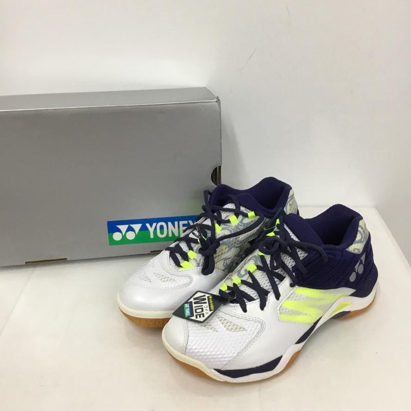 ヨネックス YONEX カジュアルシューズ カジュアルシューズ SHBCFZWMD POWERCUSHIONCOMFORTZWIDEMID ワークッションコンフォートZワイドミッド バドミントンシューズ 26.5cm 無地 白 / ホワイト / X 紺 / ネイビー / メンズ USED 古着 中古 10125884
