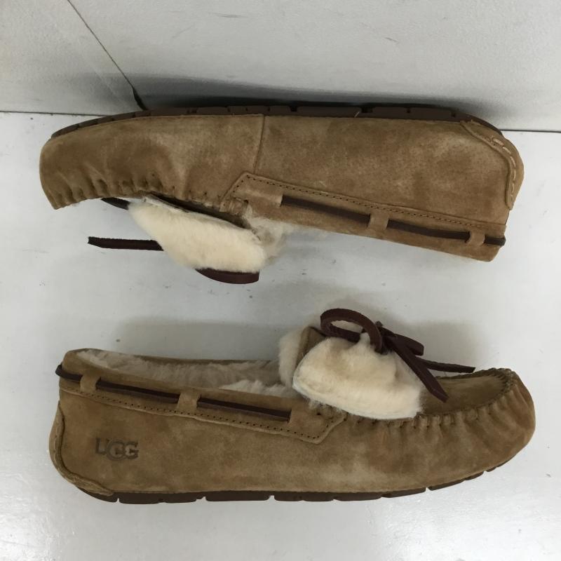 アグ UGG スリッポン スリッポン 1110409 ダコタ ダブル リボン ボウ シープスキン モカシン 24.0cm ロゴ、文字 茶 / ブラウン / レディース USED 古着 中古 10135133