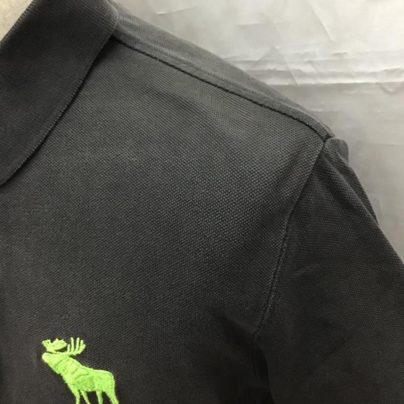 アバクロンビーアンドフィッチ ABERCROMBIE&FITCH ポロシャツ 半袖 半袖ポロシャツ カラーシャツ 半袖カットソー M ロゴ、文字 黒 / ブラック / メンズ USED 古着 中古 10109286