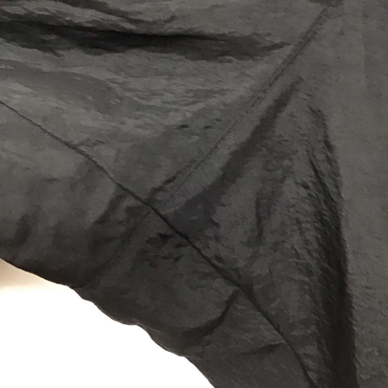 ナイキ NIKE パンツ ワークパンツ、ペインターパンツ 19SS ナイロンパンツ ワイドパンツ スポーツウェア M ロゴ、文字 黒 / ブラック / メンズ USED 古着 中古 10136201