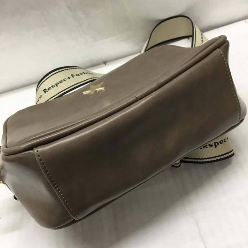 ベイフロー BAYFLOW ショルダーバッグ ショルダーバッグ BG2112NG01 ロゴベルト ワンポイント グレージュ / グレージュ / レディース USED 古着 中古 10115247