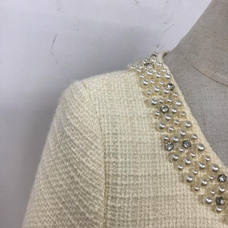エミリアウィズ Emiria wiz ジャケット、上着 ジャケット、ブレザー ノーカラー ビシュー S アイボリー / アイボリー / レディース USED 古着 中古 10109597