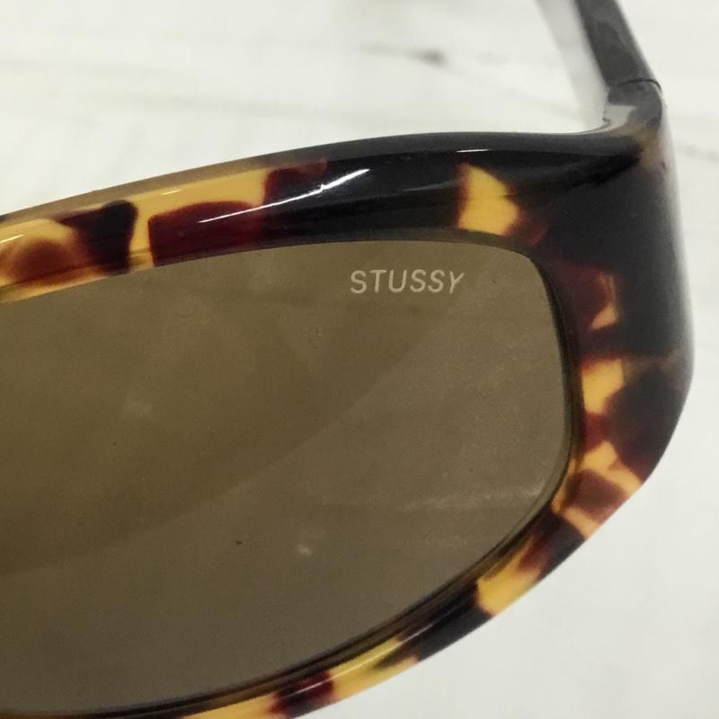ステューシー STUSSY めがね・サングラス サングラス LANDON ケース付き ワンポイント 茶 / ブラウン / メンズ USED 古着 中古 10105468