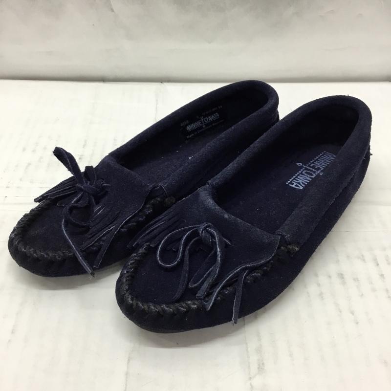 ミネトンカ Minnetonka カジュアルシューズ カジュアルシューズ 405S モカシン 無地 紺 / ネイビー / レディース USED 古着 中古 10106533