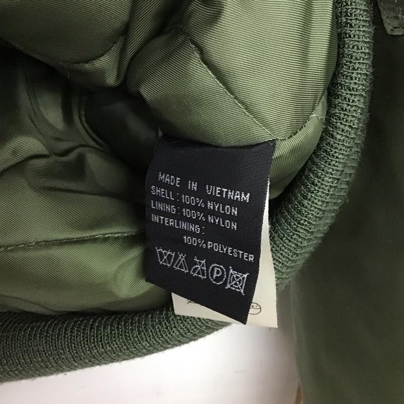 アルファインダストリー Alpha Industries ジャケット、上着 ジャンパー、ブルゾン ジップアップジャケット ミリタリージャケット アウター L ロゴ、文字 カーキ / カーキ / メンズ USED 古着 中古 10146663