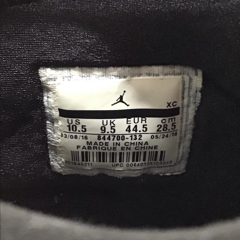 ナイキ NIKE スニーカー スニーカー 844700-132 AIR JORDAN 1 RETRO ULTRA HIGH 28.5cm 28.5cm ワンポイント 黒 / ブラック / X 白 / ホワイト / メンズ USED 古着 中古 10116440