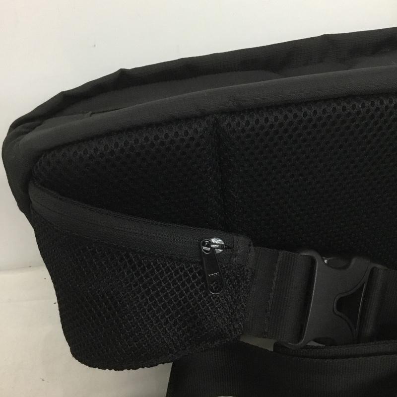 ブリストル BRISTOL ウエストバッグ ウエストバッグ FCRB-202086 NEW ERA ロゴ、文字 黒 / ブラック / メンズ USED 古着 中古 10133924