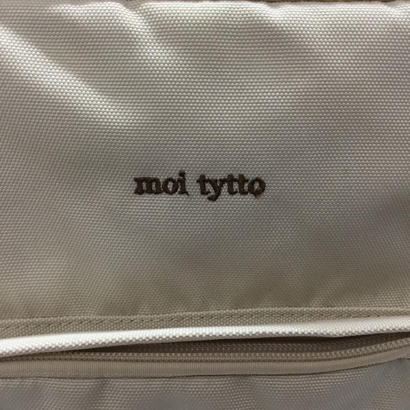 モイテュット moi tytto リュックサック、デイパック リュックサック、デイバッグ バックパック ロゴ、文字 アイボリー / アイボリー / レディース USED 古着 中古 10110150