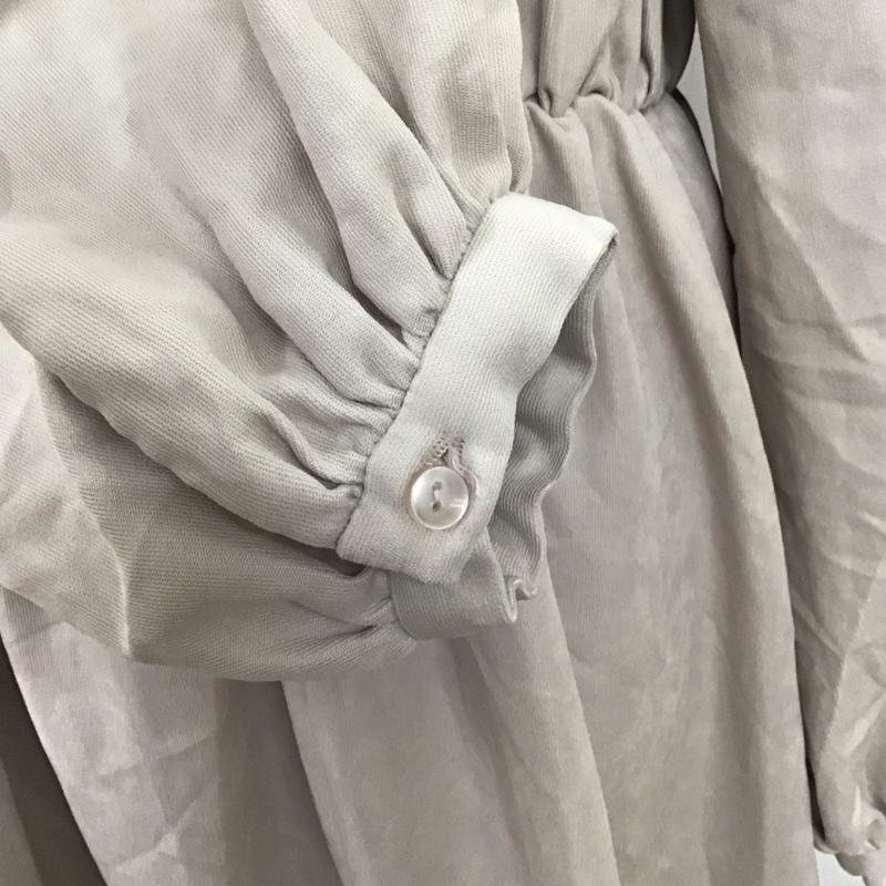 ダブルクローゼット w closet ワンピース ロングスカート 323767 スクエアネックシャーリング長袖ワンピース タグ付き FREE 無地 灰 / グレー / レディース USED 古着 中古 10114990