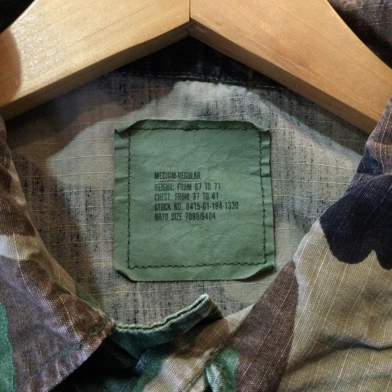 古着 USED ジャケット、上着 ジャンパー、ブルゾン US.ARMY ミリタリー ジャケト M オリーブグリーン / オリーブグリーン / メンズ USED 古着 中古 50120933