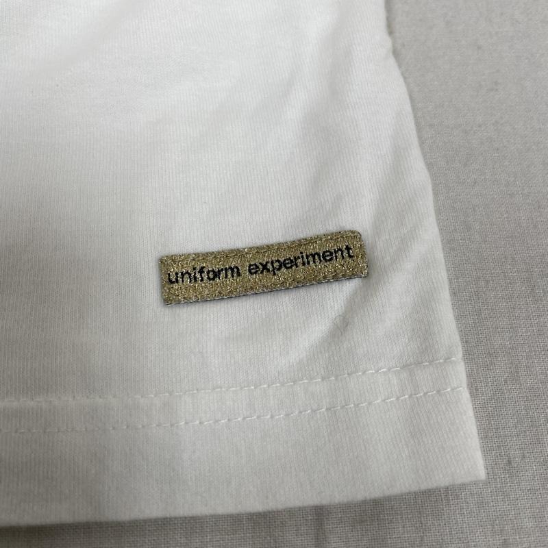ユニフォームエクスペリメント uniform experiment Tシャツ 半袖 半袖 Tシャツ Shirt U.E.NAVY ロゴ プリント クルーネック シャツ カットソー UE-100087 1 ロゴ、文字 X プリント 白 / ホワイト / white メンズ USED 古着 中古 50139445