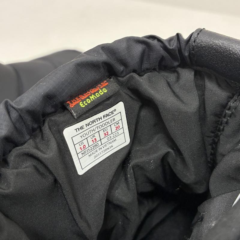 ザノースフェイス THE NORTH FACE ブーツ ショートブーツ キッズ Nuptse Bootie ヌプシ ブーティー NFJ52280 ウィンター ブーツ アウトドア スクエア ロゴ 20.0cm ロゴ、文字 X 刺繍 黒 / ブラック / black X 白 / ホワイト / white ボーイズ USED 古着 中古 50140419