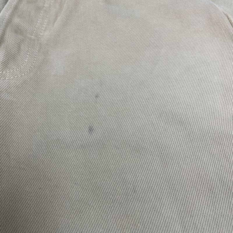 リーバイス Levi s パンツ デニム、ジーンズ 501 USA製 Levi s ボタン裏553 米国製 ヴィンテージ ボタンフライ カラー デニム パンツ 28インチ ロゴ、文字 ベージュ / ベージュ / beige メンズ USED 古着 中古 50144717
