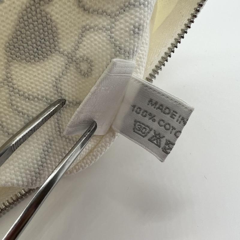 エルメス HERMES ポーチ ポーチ トゥルース フラット アダダPM ポーチ - オフホワイト / オフホワイト / レディース USED 古着 中古 50145116