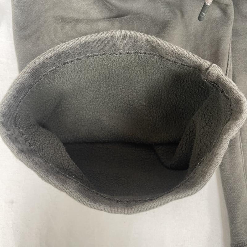 エッセンシャルズ ESSENTIALS パンツ ワークパンツ、ペインターパンツ Fear of God FOG フロント ワンポイント ラバー ロゴ スウェット パンツ XS カーキ / カーキ / khaki メンズ USED 古着 中古 50151103