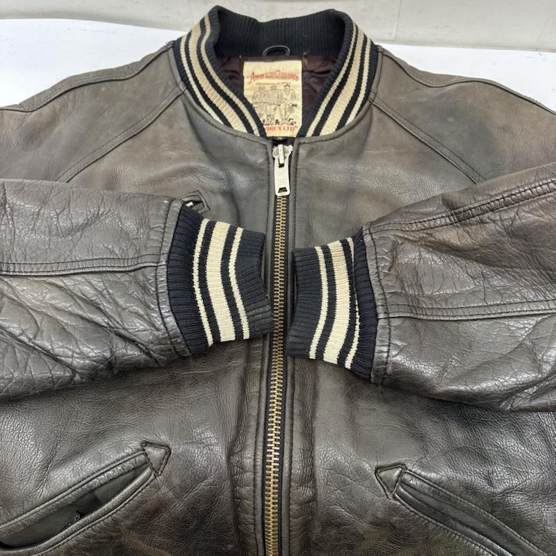 アヴィレックス AVIREX ジャケット、上着 ジャンパー、ブルゾン VARSITY JACKET バック アーチ ロゴ レザー ジャケット スタジャン S 黒 / ブラック / black メンズ USED 古着 中古 50151633