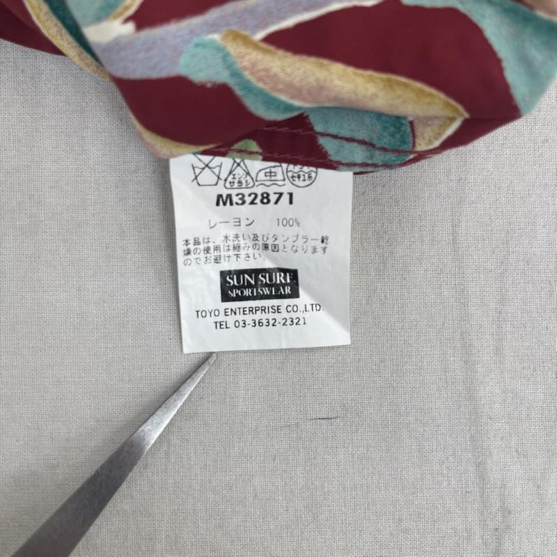 サンサーフ SUN SURF シャツ、ブラウス 半袖 ANTHURIUM アンスリウム柄 アロハ シャツ M32871 L えんじ / ワインレッド / dark red メンズ USED 古着 中古 50155792