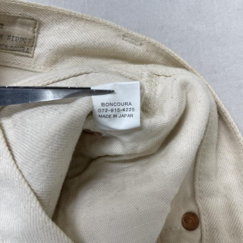 ボンクラ BONCOURA パンツ デニム、ジーンズ コットン ストレート デニム パンツ クリーム 28インチ アイボリー / アイボリー / メンズ USED 古着 中古 50156323