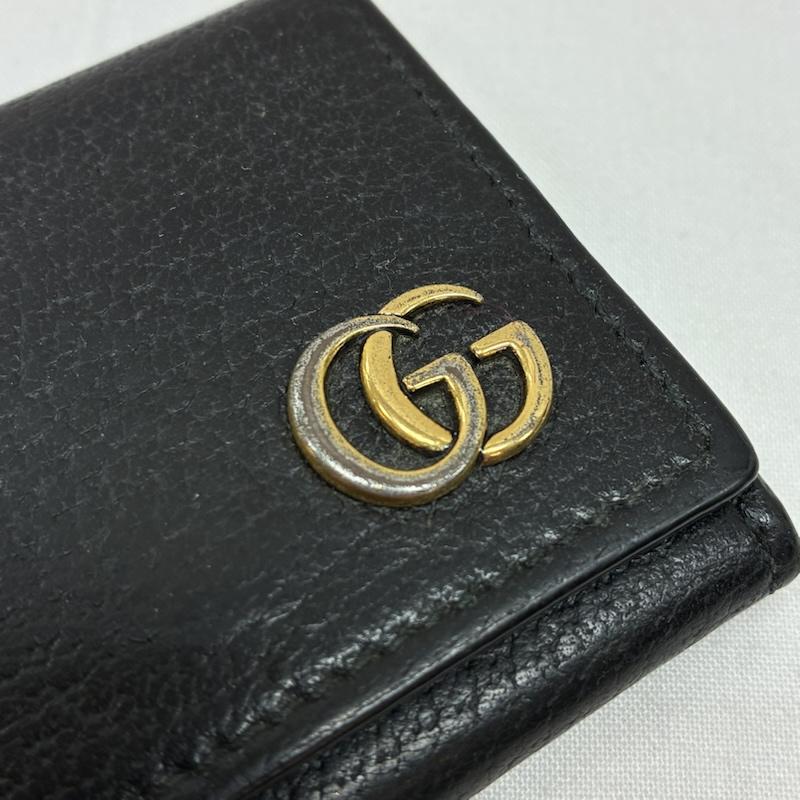 グッチ GUCCI 財布 コンパクト財布 GGマーモント レザー 三つ折り 小銭入れ コインケース ゴールドロゴ 473959 - ロゴ、文字 X ワンポイント 黒 / ブラック / black X 金 / ゴールド / gold color メンズ USED 古着 中古 50157636