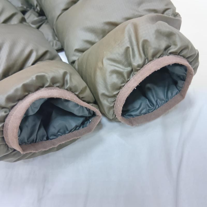 モンベル mont-bell ジャケット、上着 ダウンジャケット 1101430 ライトアルパイン ダウンパーカ カーキグリーン S S ロゴ、文字 カーキオリーブ / カーキオリーブ / メンズ USED 古着 中古 50158078