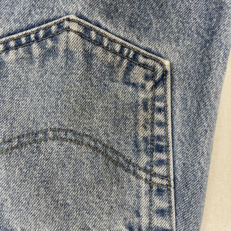 カーハート Carhartt パンツ デニム、ジーンズ B17 STW ビッグシルエット ロゴ パッチ デニム ワイド パンツ 44インチ インディゴ / インディゴ / Indigo メンズ USED 古着 中古 50158311