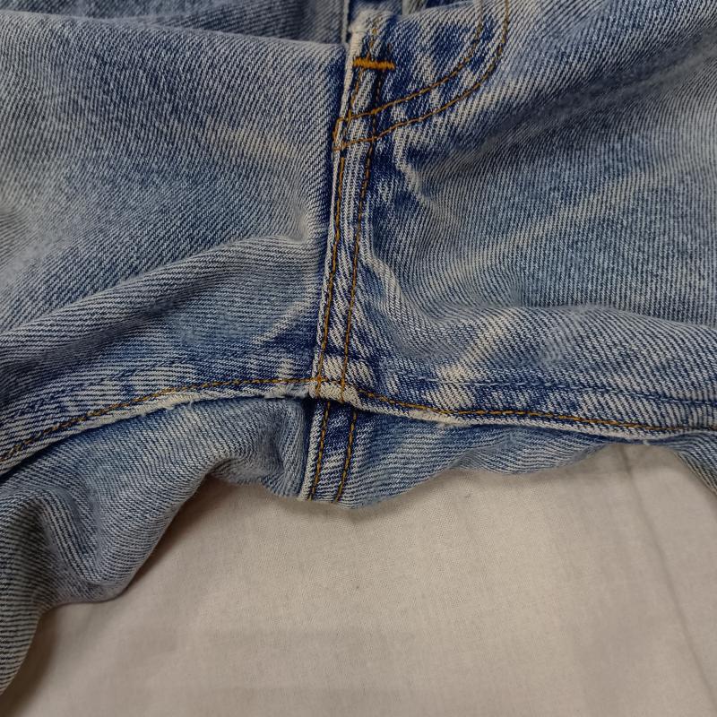 リーバイス Levi s パンツ デニム、ジーンズ levi s 501xx 01年製 made in USA ライトブルー W33 L34 33インチ 無地 水色 / ライトブルー / メンズ USED 古着 中古 50159311