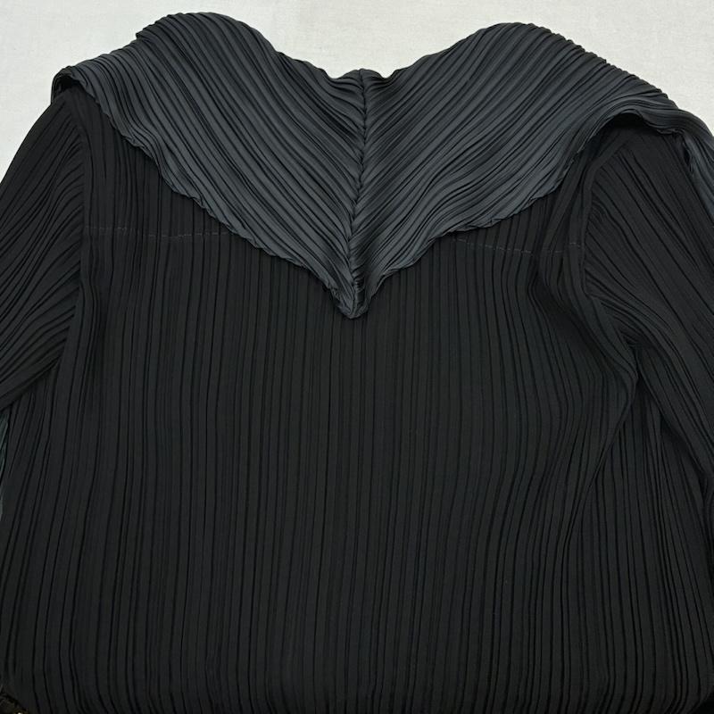 イッセイミヤケ ISSEY MIYAKE カーディガン 長袖 変形 ツートン プリーツ カーディガン IM21FD111 2 レディース USED 古着 中古 50159312
