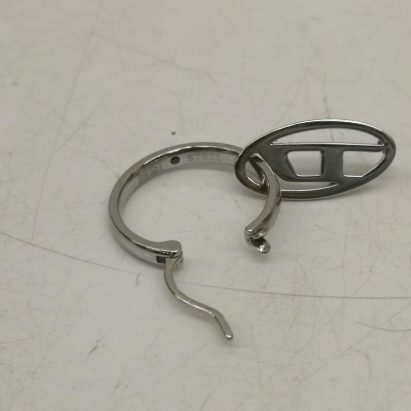 ディーゼル DIESEL アクセサリー ピアス D ロゴ フープ ピアス - 銀 / シルバー / silver color メンズ USED 古着 中古 50160881