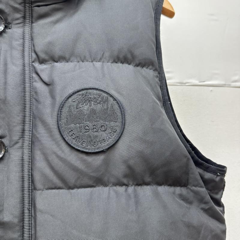 ステューシー STUSSY ジャケット、上着 ダウンベスト 裏地 チェック ロゴ ワッペン ダウン ベスト L 黒 / ブラック / black メンズ USED 古着 中古 50160917