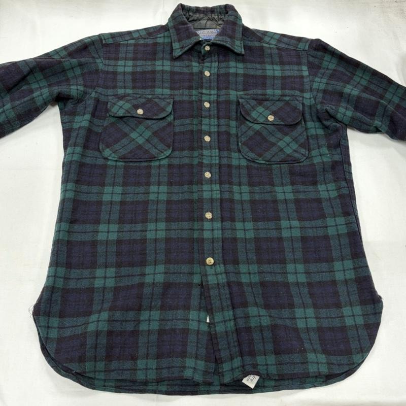 ペンドルトン PENDLETON シャツ、ブラウス 長袖 USA製 ヴィンテージ 長袖 ウール チェックシャツ ネルシャツ M チェック 緑 / グリーン / green X 紺 / ネイビー / navy メンズ USED 古着 中古 50162817