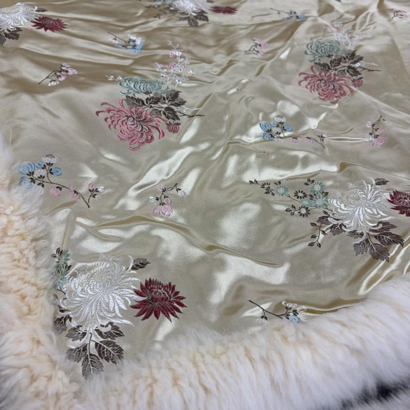 ヴィンテージ VINTAGE ベスト ベスト 金叶 Golden Leaf チャイナ 花柄 サテン ベスト 刺繍 ファー L 総柄 X 刺繍 ベージュ / ベージュ / beige X 金 / ゴールド / gold color X マルチカラー / マルチカラー / multicolor レディース USED 古着 中古 50163036