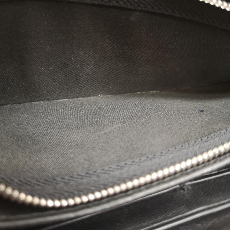 ディーゼル DIESEL 財布 長財布 ラウンドファスナー 長財布 エンボス D 立体 ロゴ - 黒 / ブラック / black メンズ USED 古着 中古 50164542