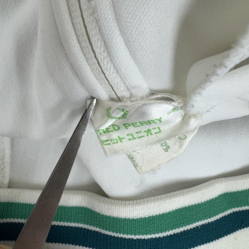 フレッドペリー FRED PERRY ジャケット、上着 ジャンパー、ブルゾン 月桂樹 ローレルリース ワッペン刺繍 ジャージ トラックジャケット M 白 / ホワイト / white メンズ USED 古着 中古 50164633