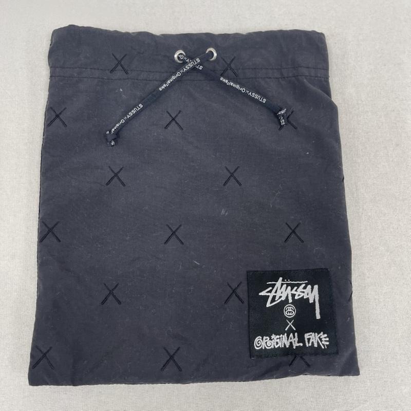 ステューシー STUSSY パンツ ショートパンツ OriginalFake コラボ ストックロゴ スイム サーフ ショーツ KAWS カウズ 3 黒 / ブラック / black メンズ USED 古着 中古 50164721