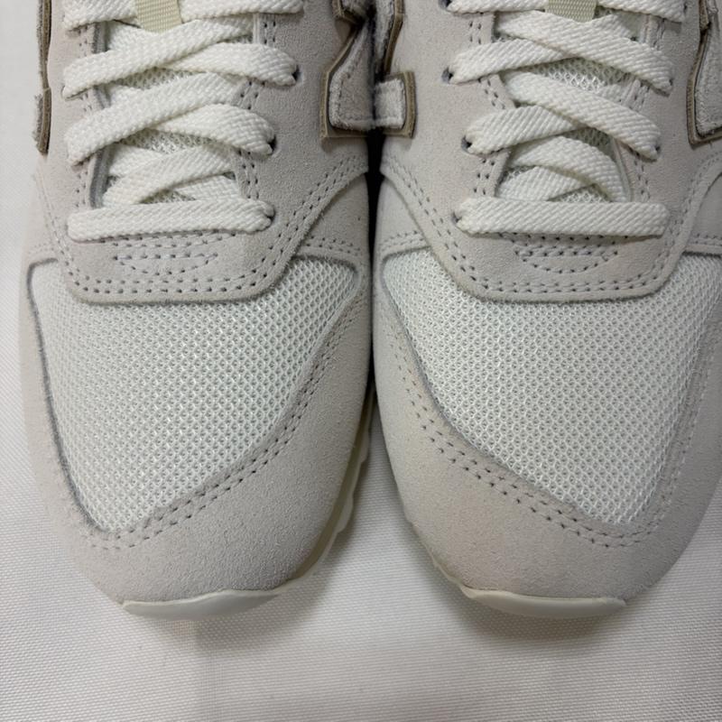 ニューバランス New Balance スニーカー スニーカー W996 OFF WHITE W996 4UA D 24.5cm 無地 X ロゴ、文字 オフホワイト / オフホワイト / レディース USED 古着 中古 50165747