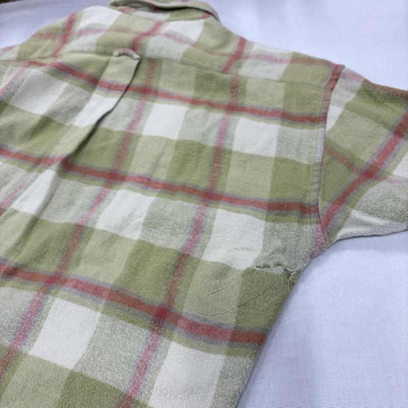 ステューシー STUSSY シャツ、ブラウス 長袖 90s OLD 長袖 チェック ネルシャツ 紺タグ M チェック 黄緑 / イエローグリーン / X ベージュ / ベージュ / beige X 赤 / レッド / red メンズ USED 古着 中古 50168464