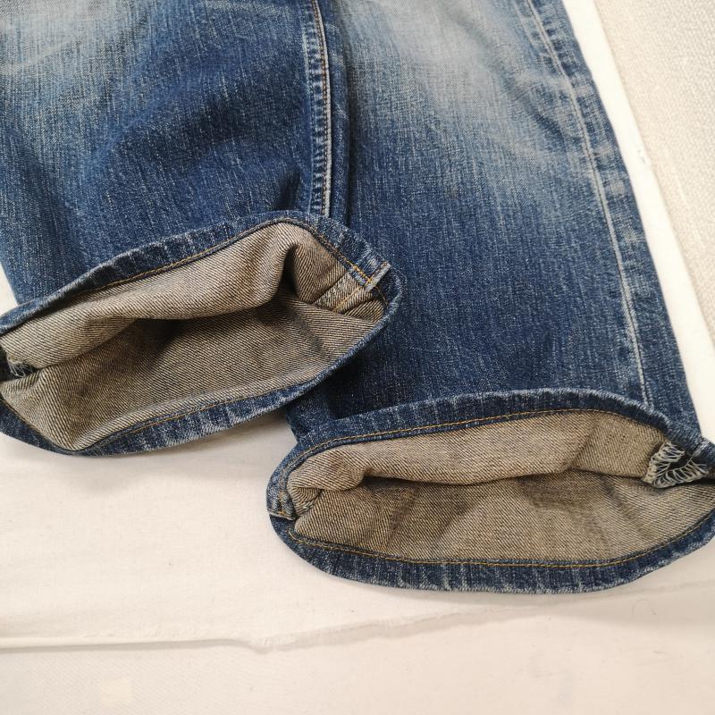 リーバイストラウスアンドコー Levi Strauss & co. パンツ デニム、ジーンズ ボタンフライ スモールe レギュラー ストレート デニム パンツ 501 34インチ インディゴ / インディゴ / Indigo メンズ USED 古着 中古 50169270