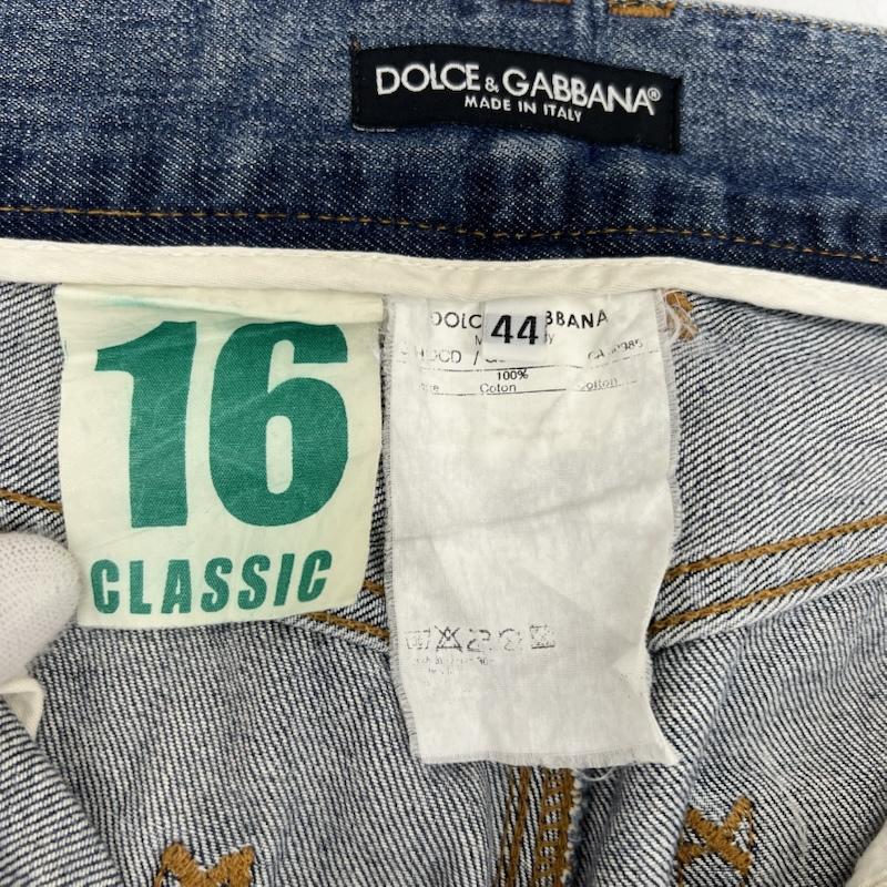 ドルチェアンドガッバーナ DOLCE&GABBANA パンツ デニム、ジーンズ 00s ロゴ プレート デニムパンツ y2k アーカイブ 44 メンズ USED 古着 中古 50169873